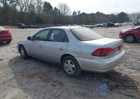2001 Honda Accord 2.3 Lx z USA, uszkodzony, nr VIN 1HGCG56401A010637